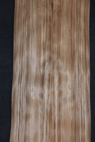Zebrano fineer 230 x 24 cm | 0.6 mm | 0,55m²