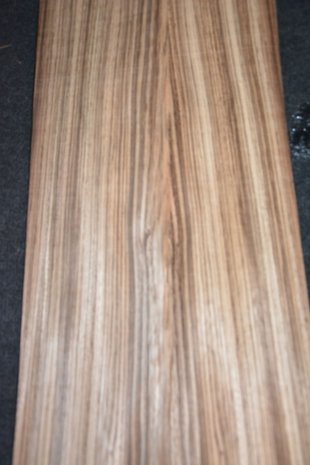 Zebrano fineer 226x 14-15 cm | 0.6 mm | 0,33m²