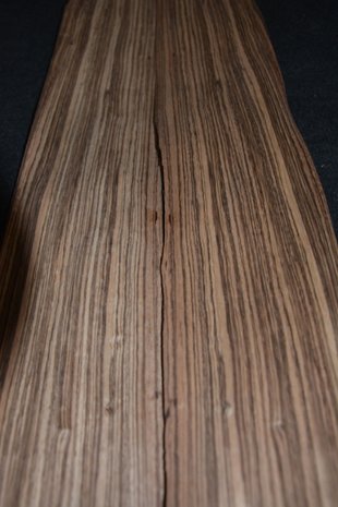 Zebrano fineer 243 x 13-14 cm | 0.6 mm | 0,33m²