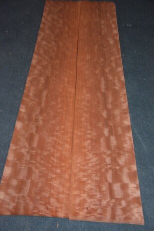 Makore fineer 212 x 34 cm | 0.6mm | 0,72m²