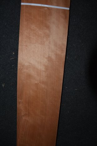 Kersen fineer 97 x 14 cm | 0.6mm | 0,14m²