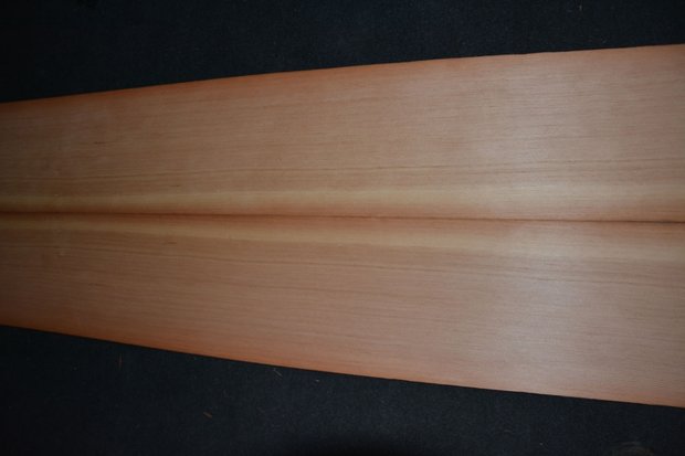 Grenen Amerikaans 332 x 23 cm | 0.6mm | 0,76m²