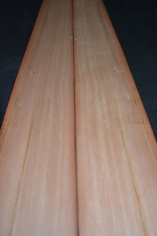 Grenen Amerikaans 272 x 24 cm | 0.6mm | 0,65m²