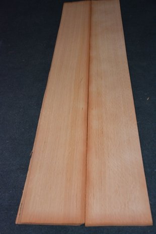 Oregon Pine fineer 215 x 23-25 cm | 0.6 mm | 0,52m²