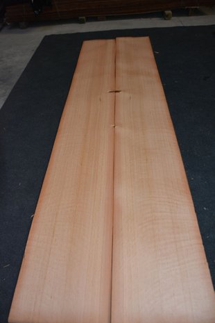 Oregon Pine fineer 215 x 29 cm | 0.6 mm | 0,62m²