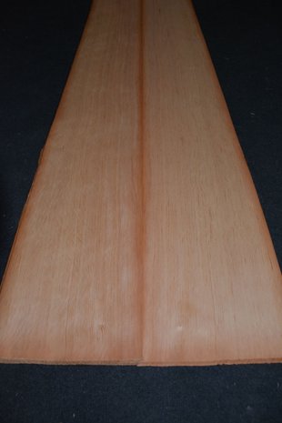 Oregon Pine fineer 230 x 26 cm | 0.6 mm | 0,6m²