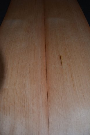 Oregon Pine fineer 230 x 28-29 cm | 0.6 mm | 0,66m²
