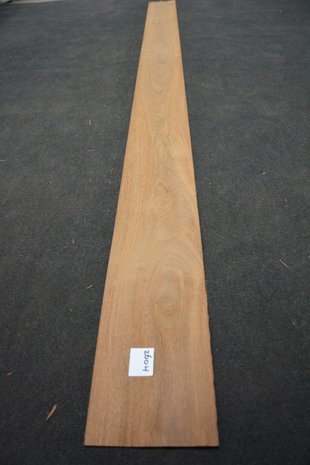 Bruinhart fineer 325 x 19-22 cm | 0.6mm | 0,666m²