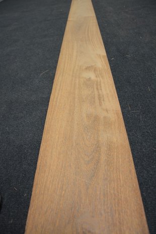 Bruinhart fineer 325 x 19-22 cm | 0.6mm | 0,666m²