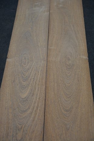 Bruinhart fineer 325 x 19-22 cm | 0.6mm | 0,666m²