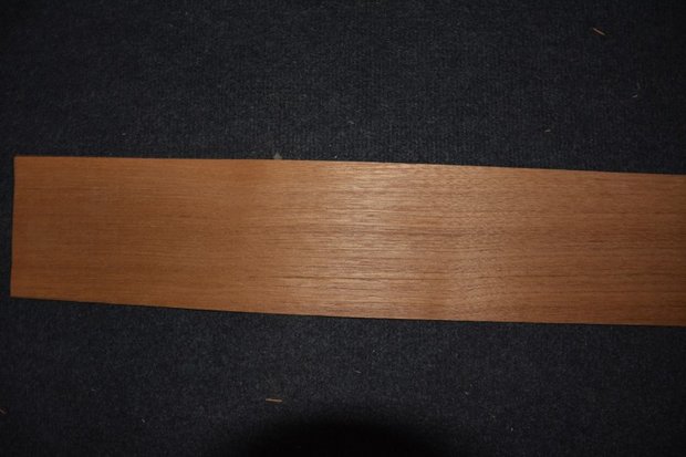 Teak fineer 237 x 12-14 cm | 0.6 mm | 0,308m²