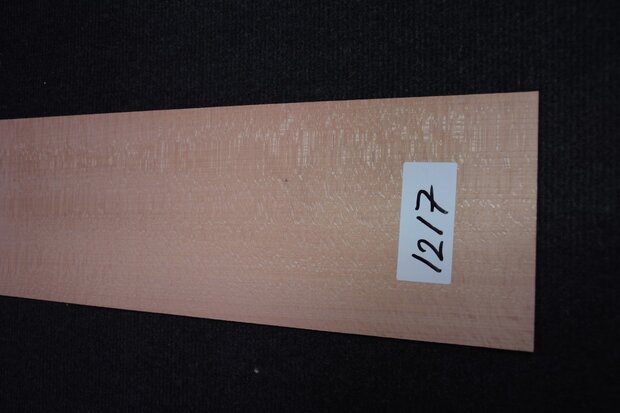 Beuken fineer 225 x 15-17 cm | 0.6mm | 0,35m² 
