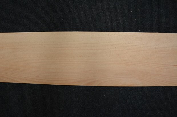 Beuken fineer 309 x 15-16 cm | 0.6mm | 0,479m² 
