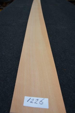 Beuken fineer 262 x 12-15 cm | 0.6mm | 0,354m² 