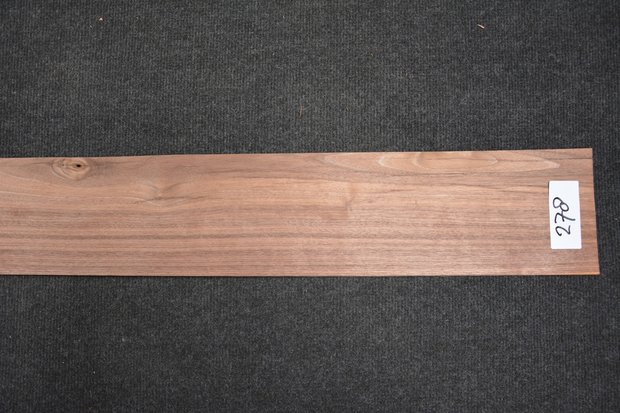 Amerikaans noten fineer 235 x 11-13 cm | 0.6mm | 0,282m²