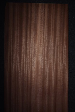 Sipo mahonie fineer 218 x 34 cm | 0.6mm | 0,741m²