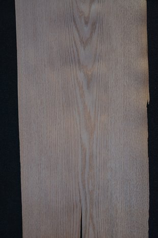 Amerikaans eiken fineer 255 x 42-55 cm | 0.6mm | 1,237m²