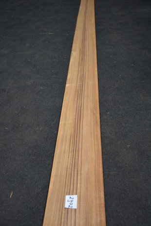 Teak fineer 410 x 18-19 cm | 0.6 mm | 0,759m²