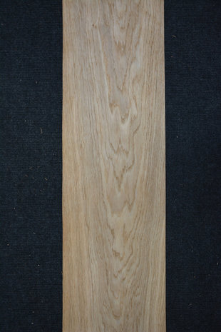 Europees eiken fineer 230 x 19-20 cm | 0,449m²