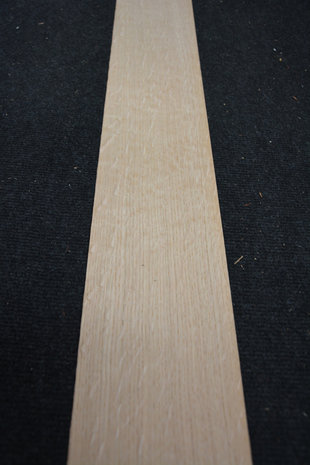 Europees eiken fineer 209 x 11-12 cm | 0.6mm | Kwartiers | 0,244m²
