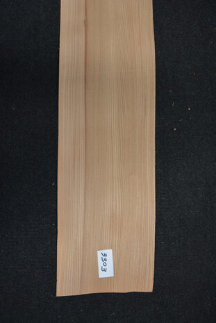Iepen fineer 300 x 27 cm | 0.6mm | 0,810m2