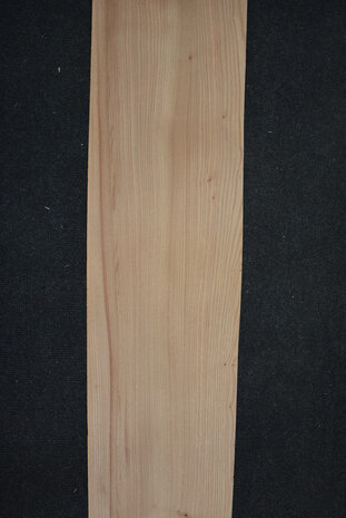 Iepen fineer 300 x 27 cm | 0.6mm | 0,810m2