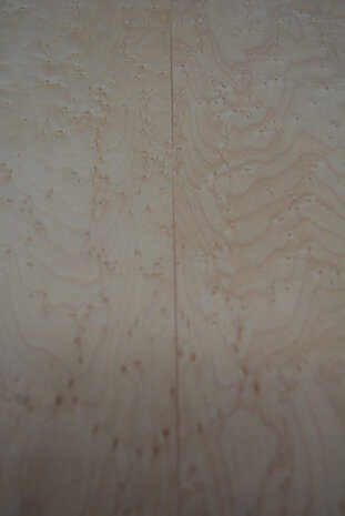 Esdoorn fineer 76 x 25cm | 0,188 m2 | 0.6 mm | Birdseye Maple Vogelaugen Ahorn