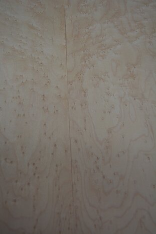 Esdoorn fineer 76 x 25cm | 0,188 m2 | 0.6 mm | Birdseye Maple Vogelaugen Ahorn