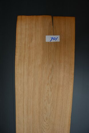 Europees eiken fineer 200 x 33-31 cm | 0.6mm | 0,64m²