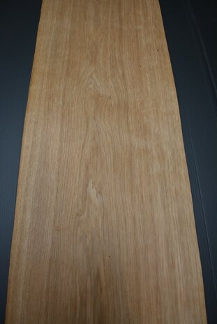 Europees eiken fineer 200 x 33-31 cm | 0.6mm | 0,64m²
