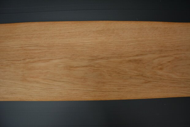 Europees eiken fineer 220 x 31-32 cm | 0.6mm | 0693m²