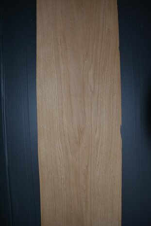 Europees eiken fineer 220 x 27-29 cm | 0.6mm | 0,616m²
