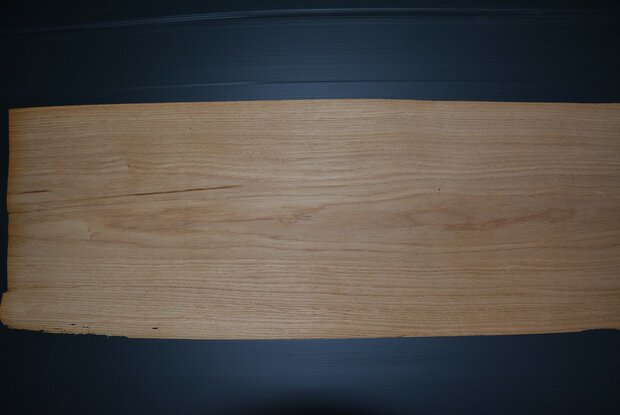 Europees eiken fineer 220 x 27-29 cm | 0.6mm | 0,616m²