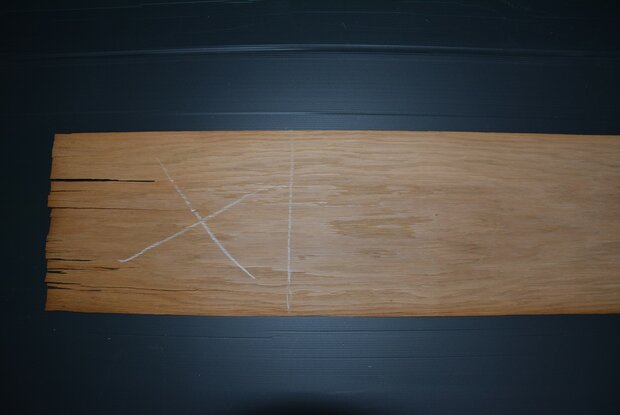 Europees eiken fineer 230 x 25-27 cm| 0.6mm | 0,598m²