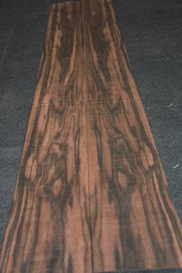 Coromandel fineer 131 x 12-14 cm | 0.6mm | 0,1703m² Coromandel fineer 131 x 12-14 cm | 0.6mm | 0,1703m²