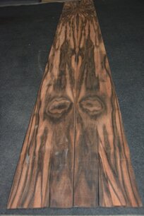 Coromandel fineer 301 x 16-21 cm | 0.6mm | 0,5569m² Coromandel fineer 301 x 16-21 cm | 0.6mm | 0,5569m²